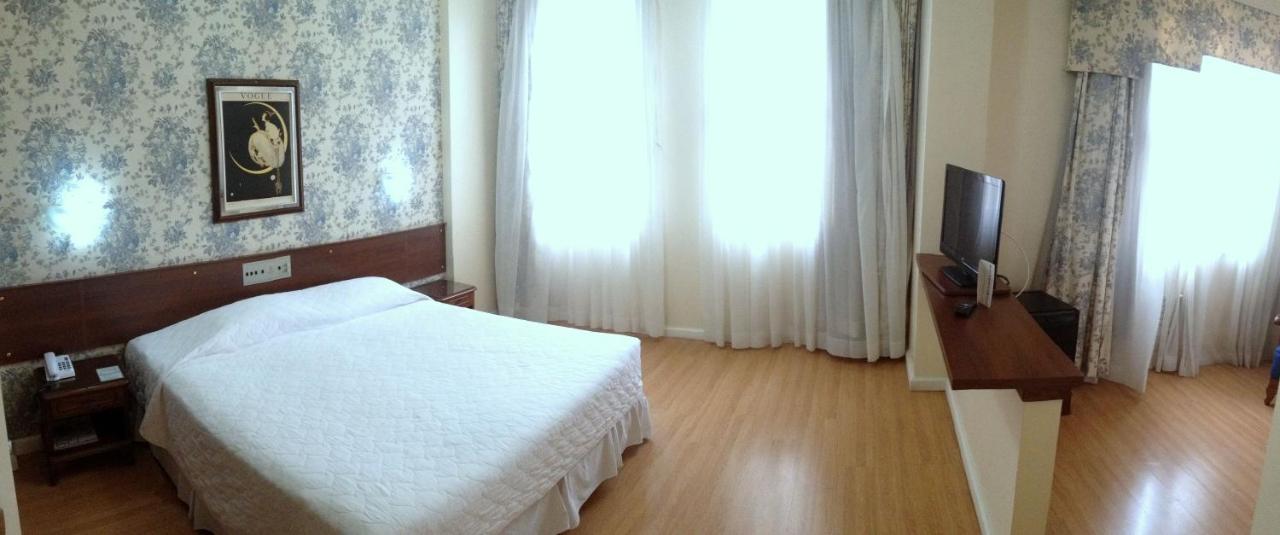 City Hotel Porto Alegre Extérieur photo